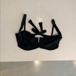 Monday Swimwear Clovely Top